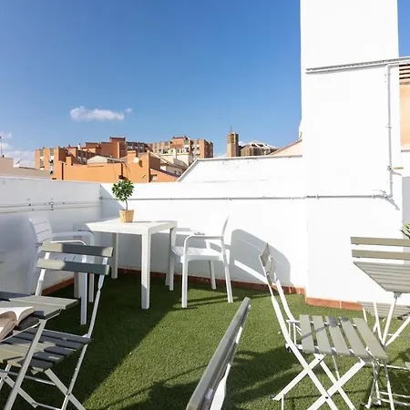Center Flat. Carmen Center Roof-terrace Boutique *